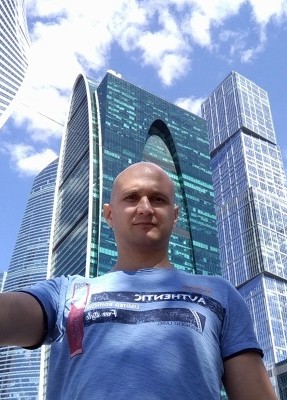 Токарев Василий, 34, Россия, Павловск (Воронежская обл.)