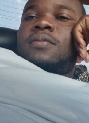 2kg, 19, Malawi, Lilongwe