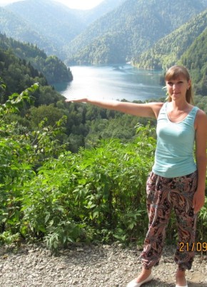 Елена, 35, Россия, Екатеринбург