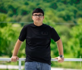 Nurlan, 18, Ganja