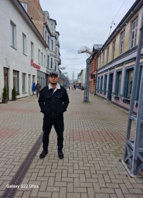 Aziz, 33, Latvijas Republika, Liepāja