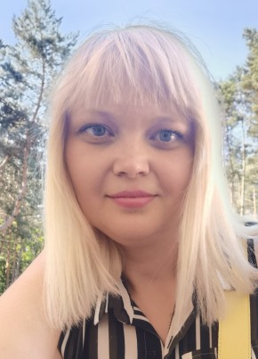 Марина, 41, Россия, Северск