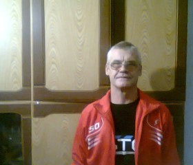 Виктор, 65 лет, Юрга
