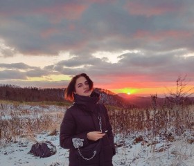 Полина, 24 года, Южно-Сахалинск