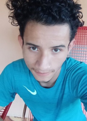 Carlos, 21, República de Guatemala, Nueva Guatemala de la Asunción