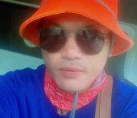 บอม, 27, Yang Talat