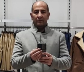 Anar Isayev, 46, Baku