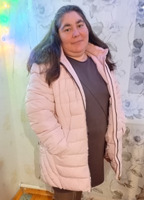 Лариса из Игры 47 лет