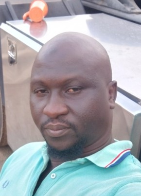 Koné oumar , 43, République de Côte d’Ivoire, Abidjan