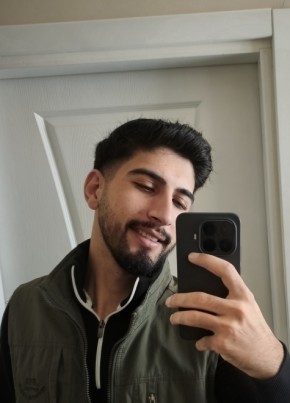 Ümit Açay из Нижнекамска 23 года