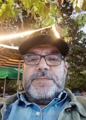 حسن