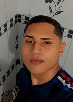 Gustavo из Juazeiro do Norte 23 года