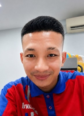Htet Aung из Rangoon 23 года
