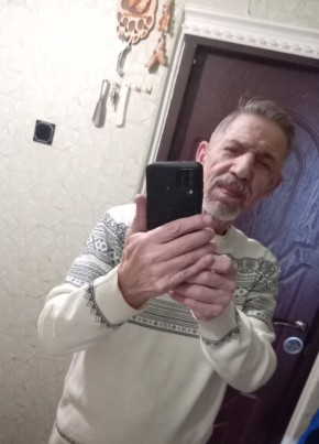 Михаил, 64, Россия, Керчь