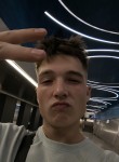 Sasha, 18, Moscow