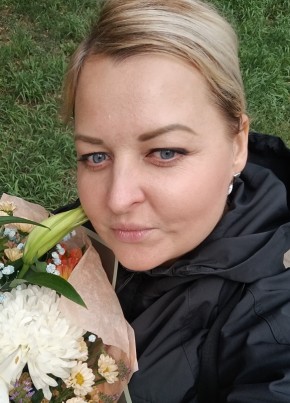 Марина из Омска 45 лет