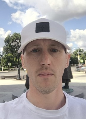 Sergey Davydov из Твери 37 лет