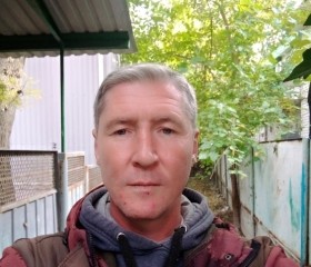 Павел, 48 лет, Дивноморское