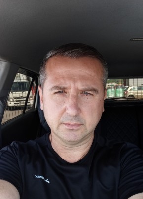 Денис из Вологды 47 лет