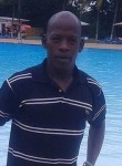 Seydou, 52 года, Abidjan