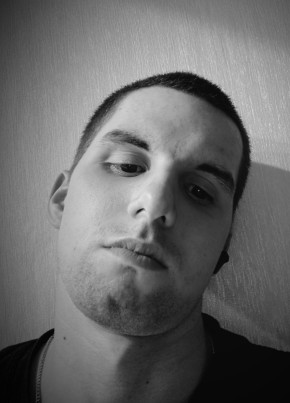 Ruslan, 23, Russia, Glazov