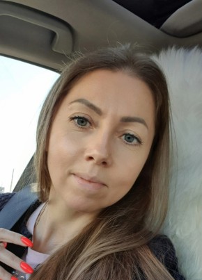 Алена, 47, Россия, Санкт-Петербург