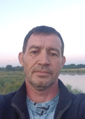 Дм из Саратова 45 лет