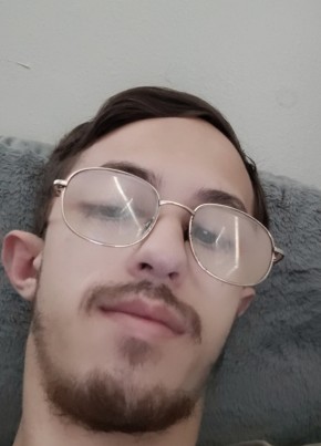 Forrest, 21, United States of America, Wesley Chapel