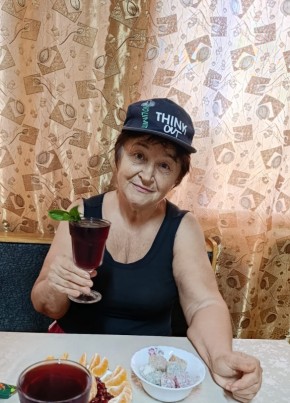 Халида из Стерлитамака 70 лет