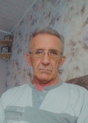 Сергей из Воронежа 65 лет