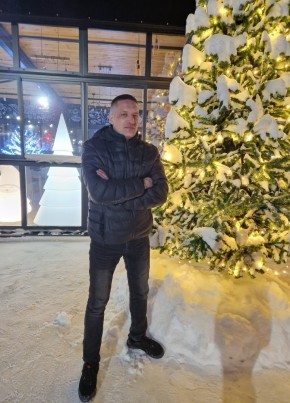 Максим, 35, Россия, Кострома