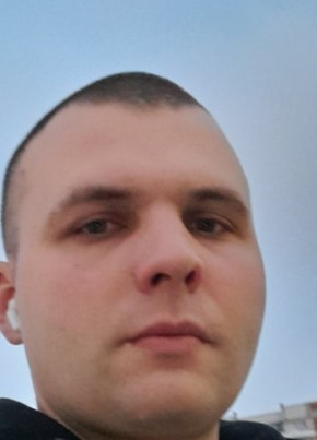 Анатолий, 31, Россия, Москва