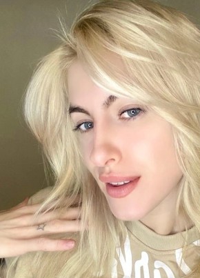 Natasha, 27, Russia, Moscow