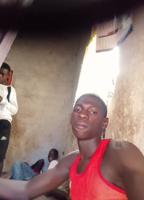 Morgan из Kampala 18 лет