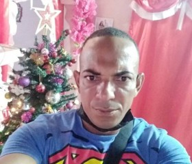 Yordenis, 40, Guantanamo