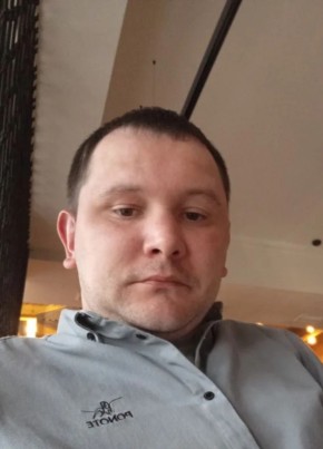 Максим из Вологды 33 года