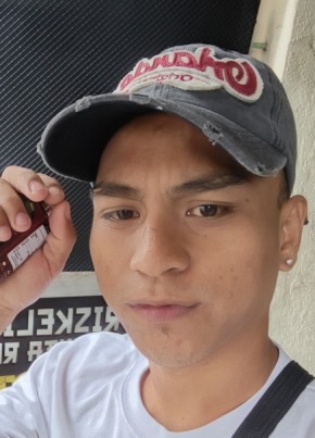 Gabriel Ayuhan из Santa Rosa 25 лет