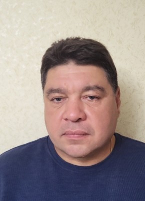 Игорь из Павловского Посада 48 лет