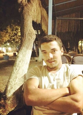 Mehmet Coşar, 30, Türkiye Cumhuriyeti, Datça