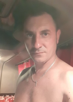 Patrik, 38, Romania, Brașov