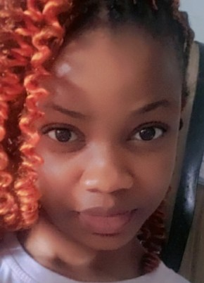 UCHE ANNE, 30, Nigeria, Lagos