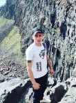 Сергей, 24, Ханты-Мансийск, ищу: Девушку  от 18  до 29 