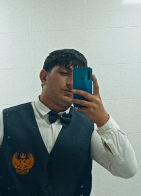 Kamran из Bakı 19 лет