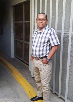 Mario Baez, 54, República de Nicaragua, Managua