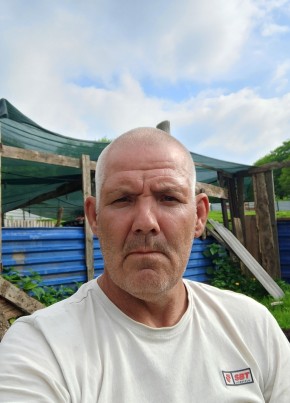 Роман из Нальчика 49 лет