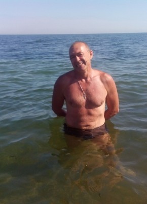 Николай, 54, Россия, Тамань
