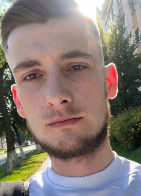 Андрей из Геленджика 24 года