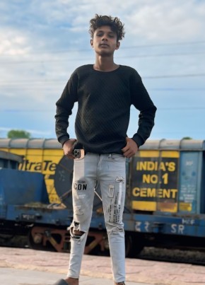Johnny. King, 18, India, Pithāpuram