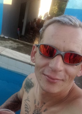 Jefferson из São Paulo capital 18 лет
