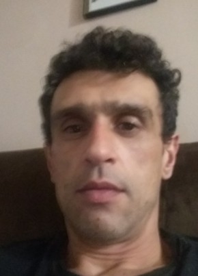 Dado, 42, Bosna i Hercegovina, Sarajevo